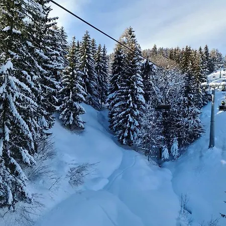 Διαμέρισμα 4 Season *