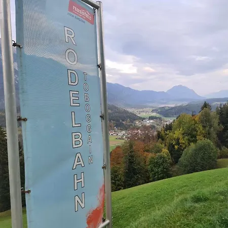 Διαμέρισμα 4 Season *